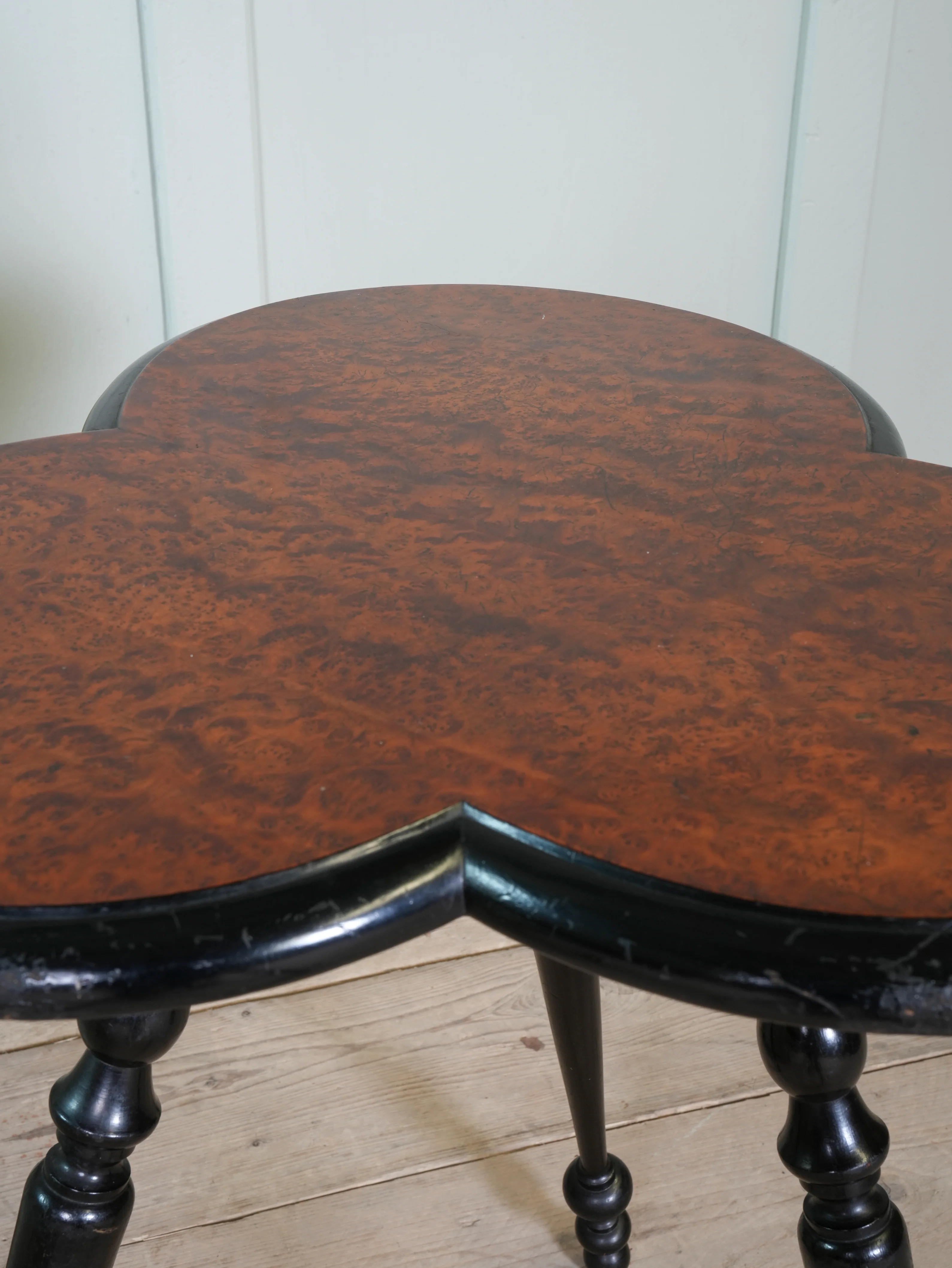 A 19th Century Amboyna Side Table - Image 5