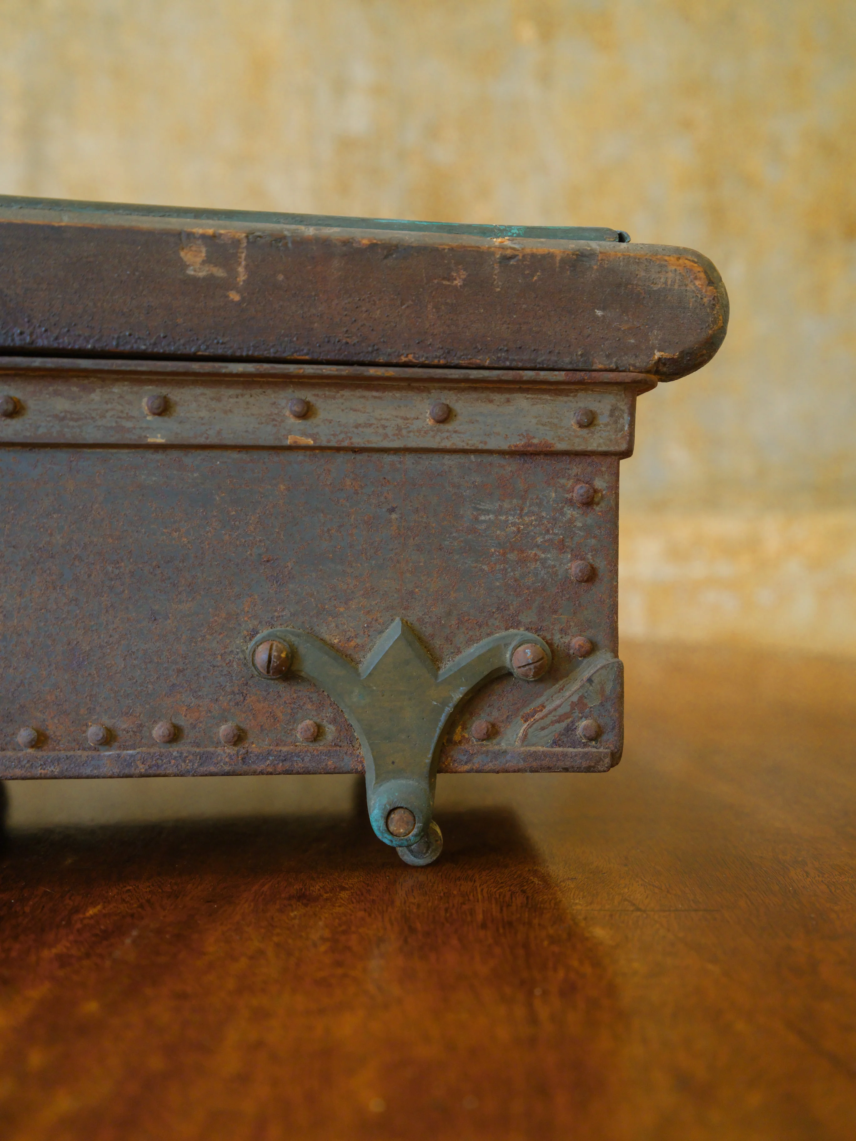 A 19th Century Cheese Vat Desk Model - Image 7