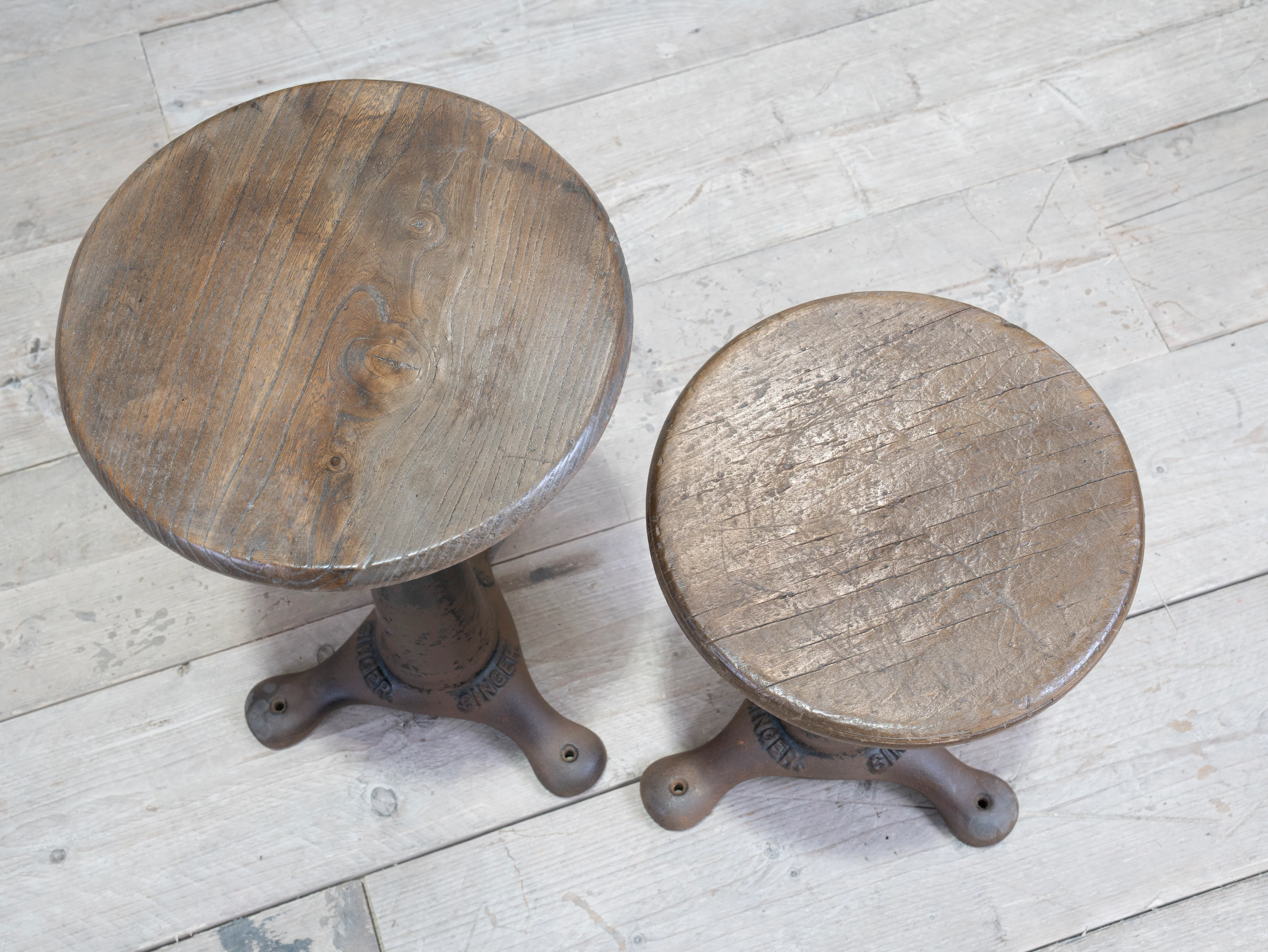 Singer Stools - Image 11