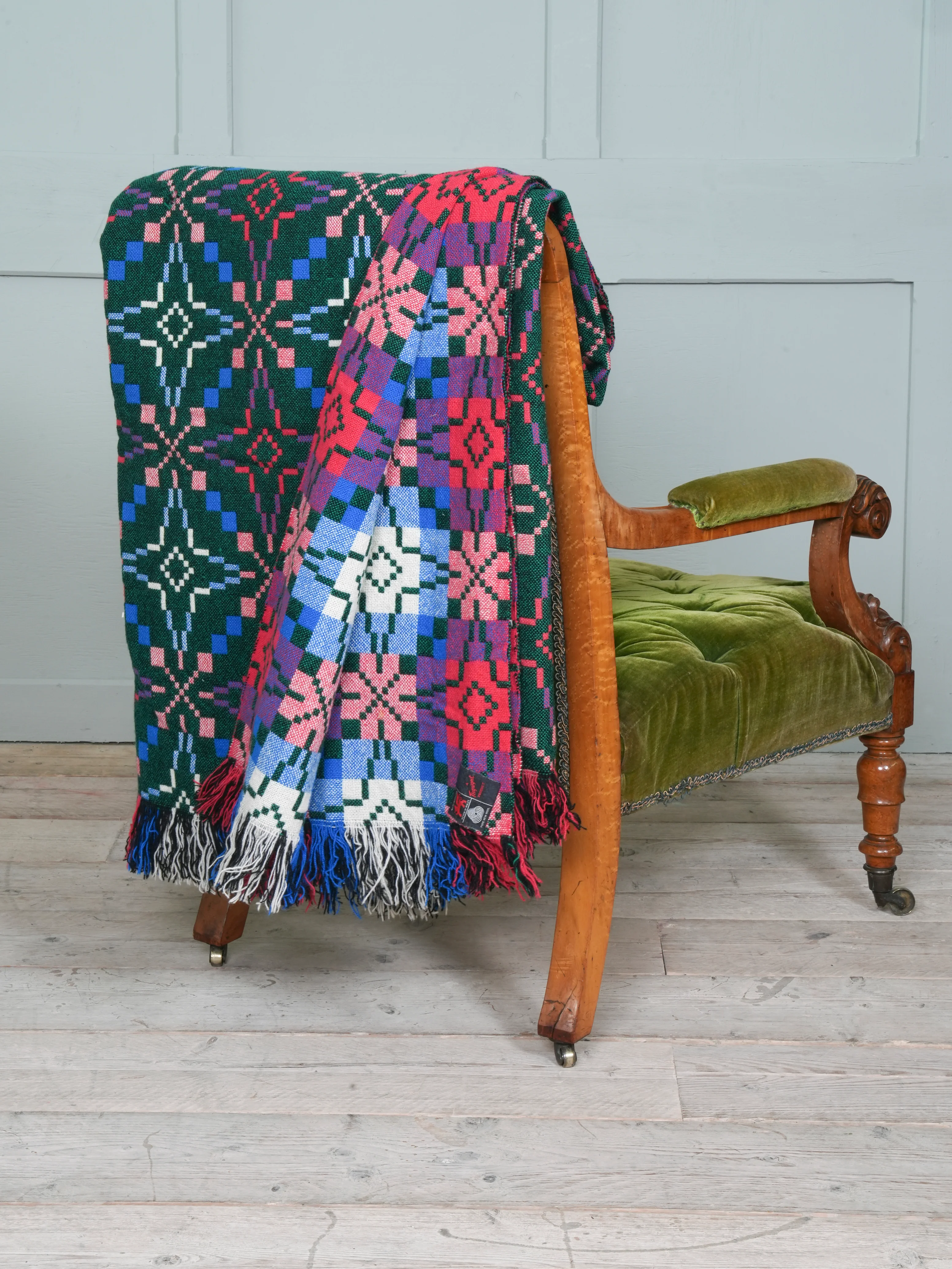 A Tregwynt Mill Welsh Tapestry Blanket