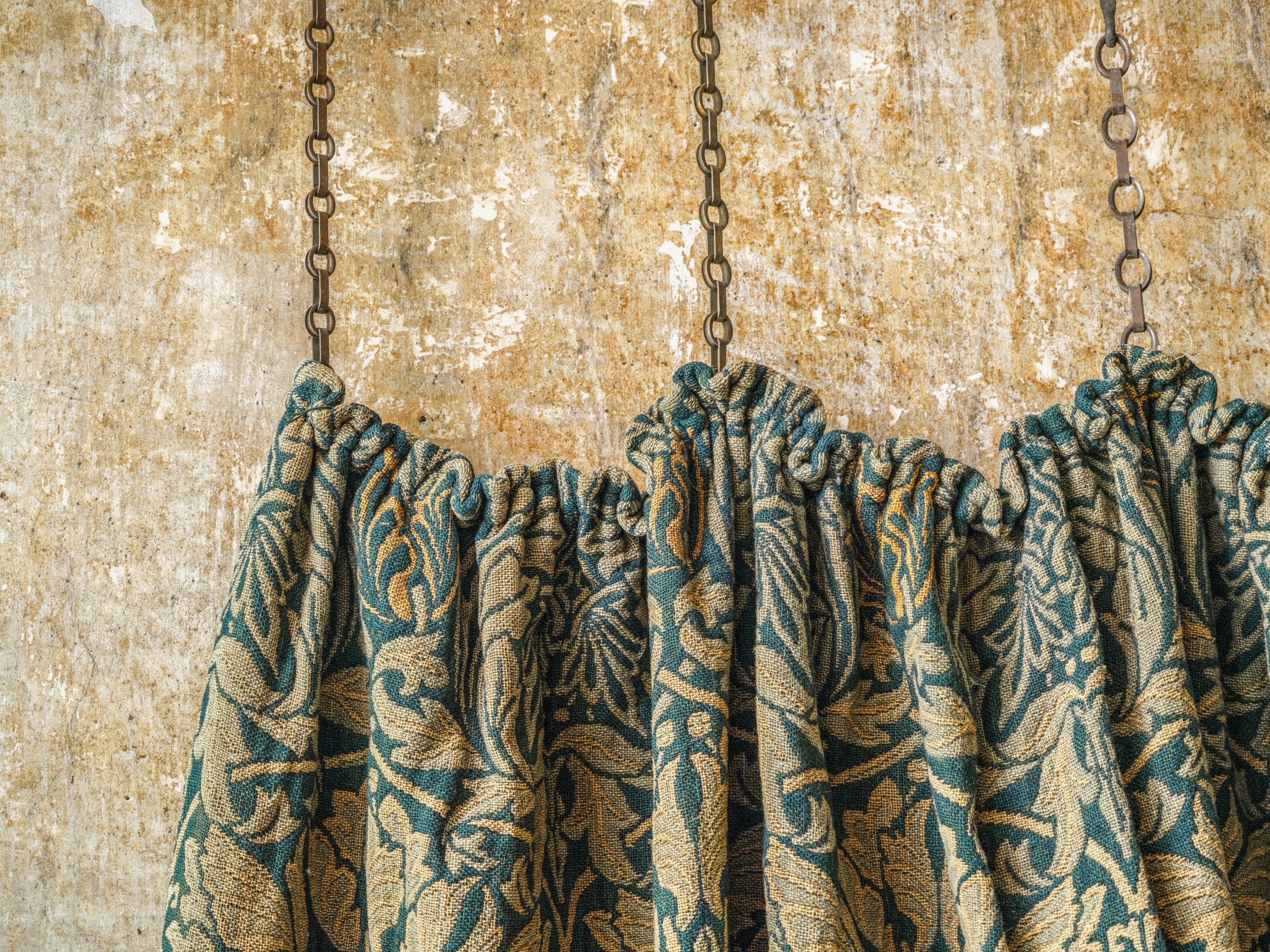 A Pair of 19th Century William Morris Curtains - Image 4