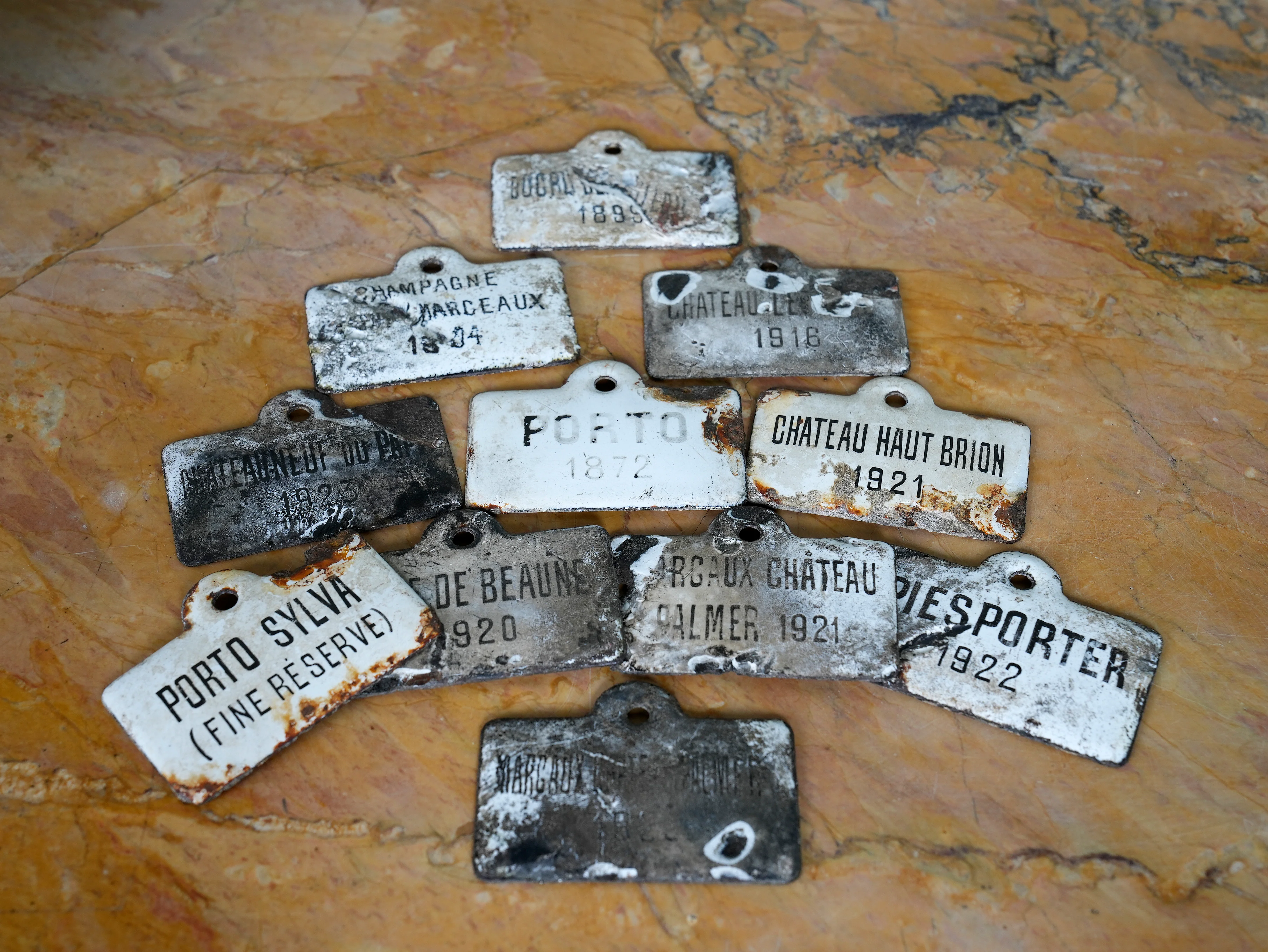 A Collection of French Wine Cellar Labels - Image 4