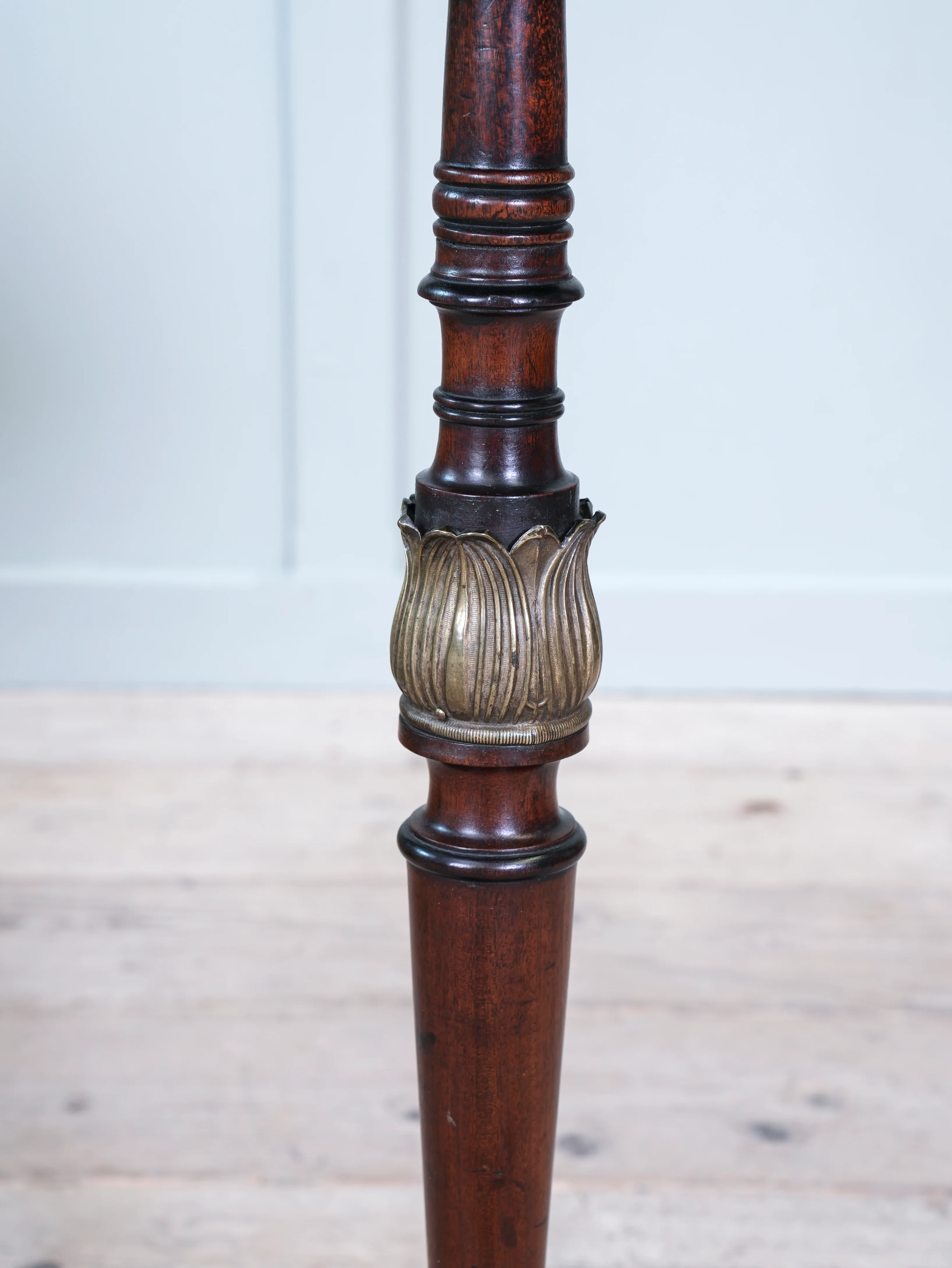 A Regency Lamp Table - Image 8